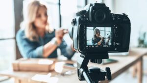 Become an Influencer #1 - damianmartinez.com