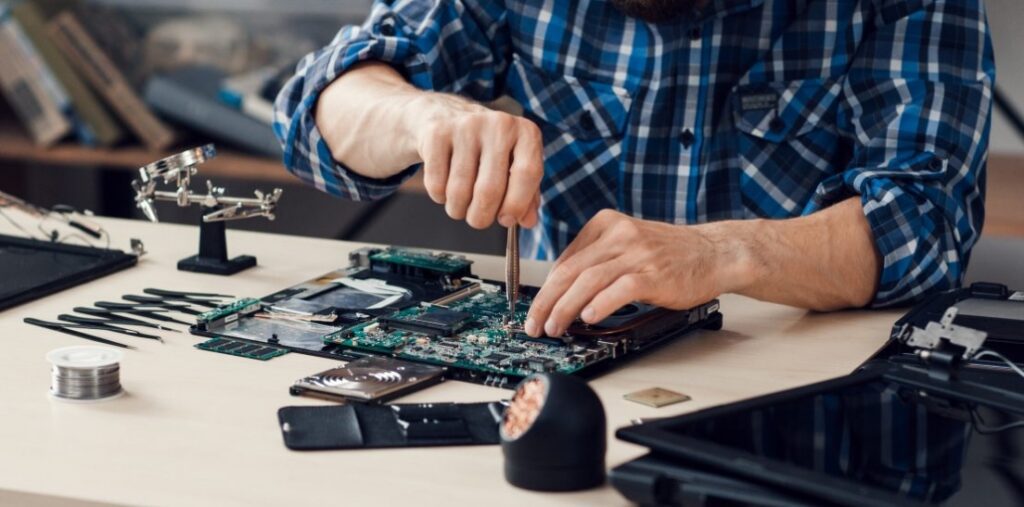 Computer Repair Leads #1 - damianmartinez.com