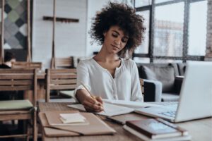 Make Money Online as a Writer & Content Marketer #1 - damianmartinez.com