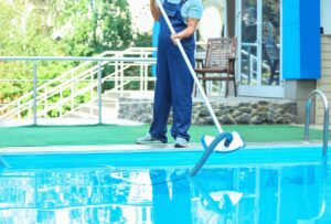 Pool Cleaning Leads #1 - damianmartinez.com