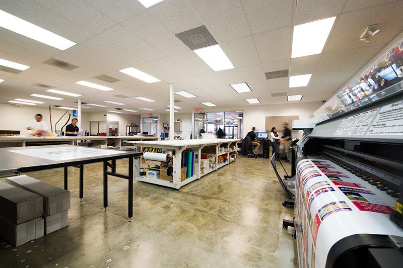 Sign Manufacturing Leads #1 - damianmartinez.com